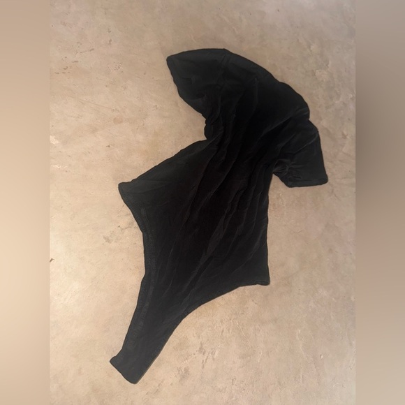 Bodysuit (2/$65) - Picture 5 of 5